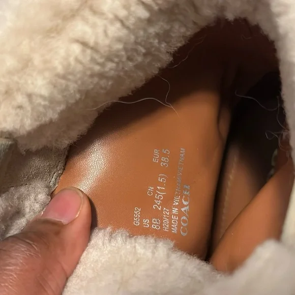 Coach Harlie Suede Bootie Shearing Trim women's 8B - Picture 4 of 15